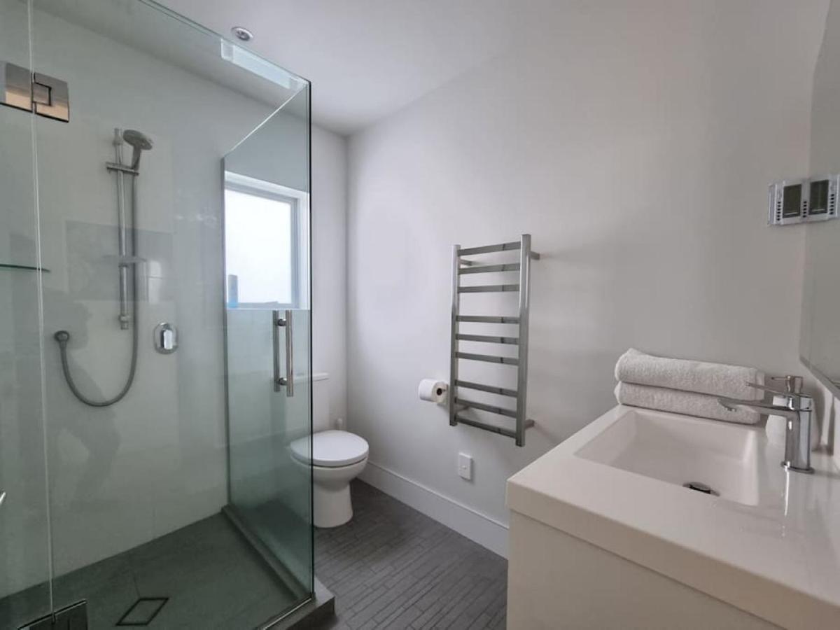 Fabulous Castor Bay 1 Bedroom With Views And Skytv أوكلاند المظهر الخارجي الصورة