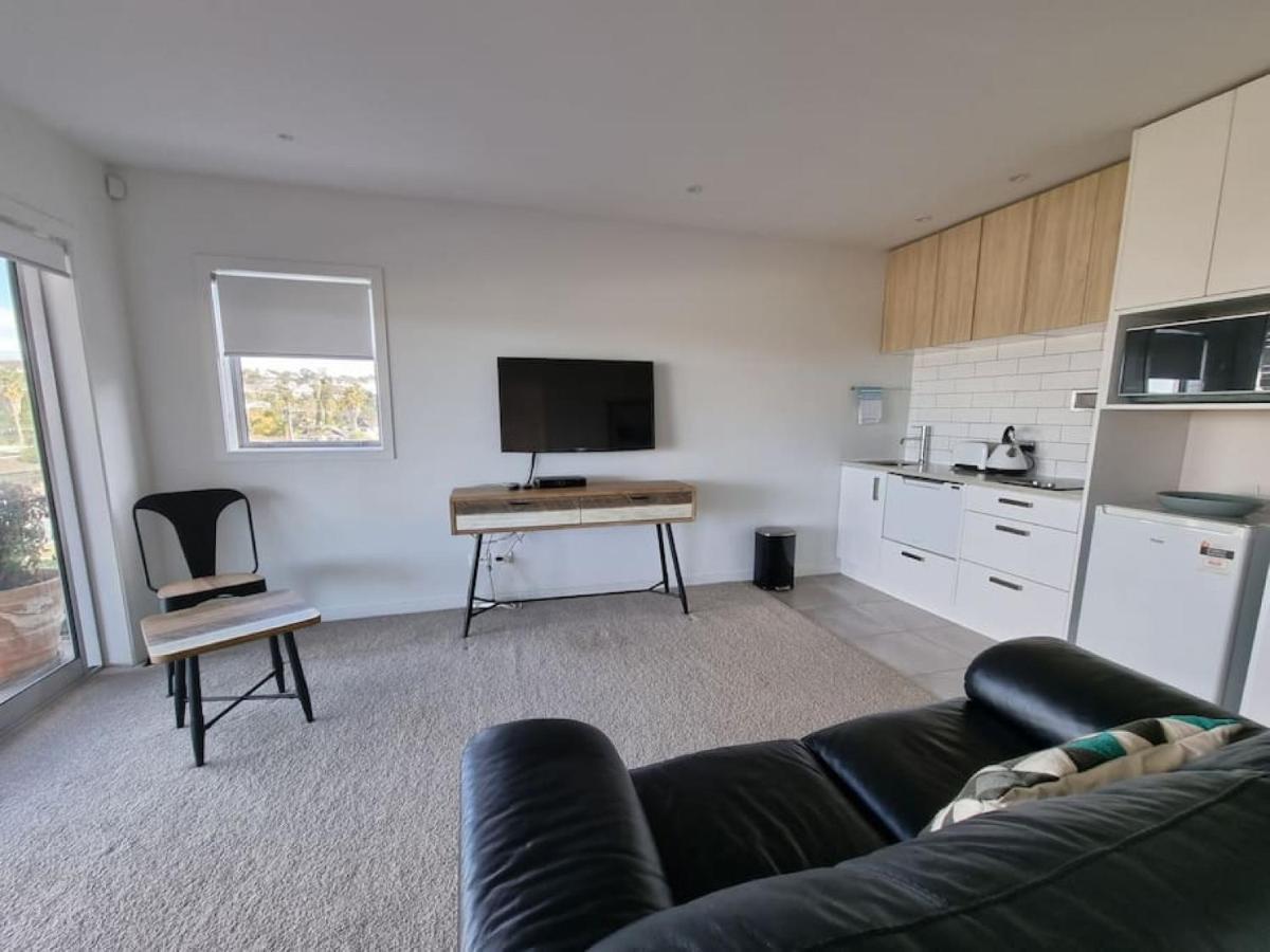 Fabulous Castor Bay 1 Bedroom With Views And Skytv أوكلاند المظهر الخارجي الصورة